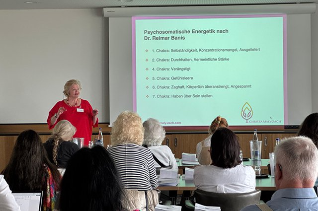 Vortrag von Frau Christa Maly-Zach